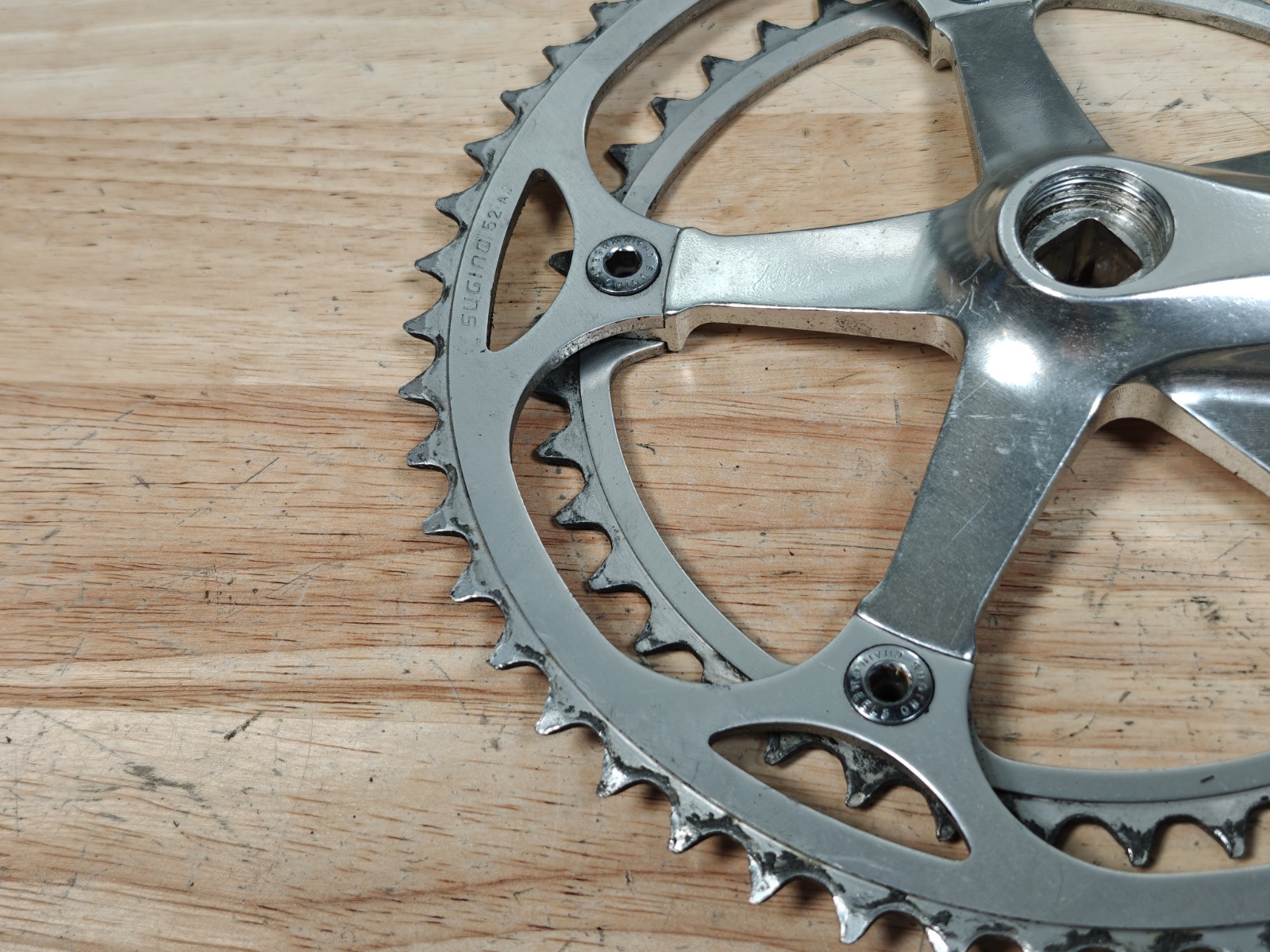 Vintage Sugino GLP Crankset JIS Taper 170mm 52/42 tooth chainrings