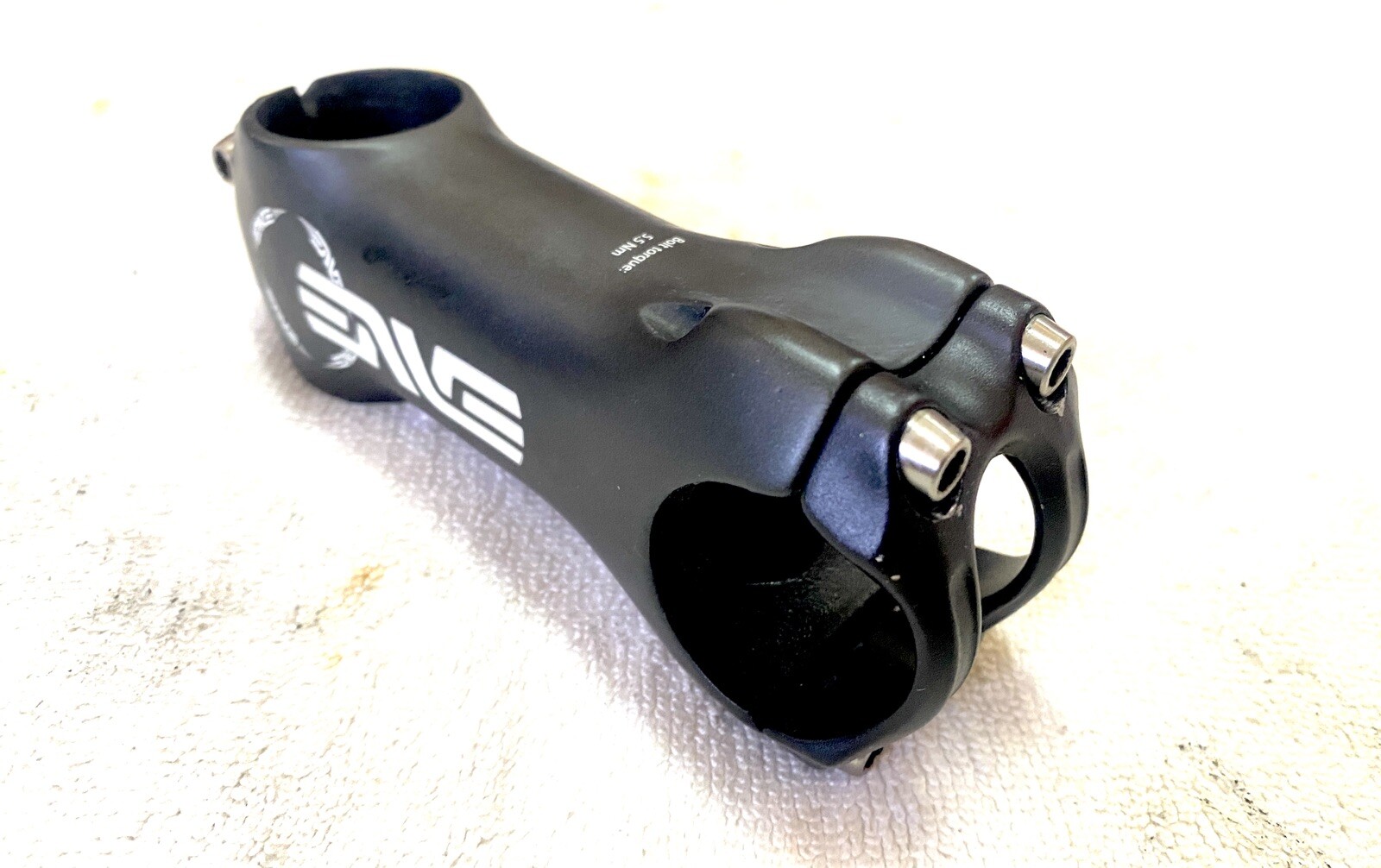 ENVE Stem Black – 90 mm 31.8 Clamp +/-6 Deg 1-1/8″ UD Carbon White Logo