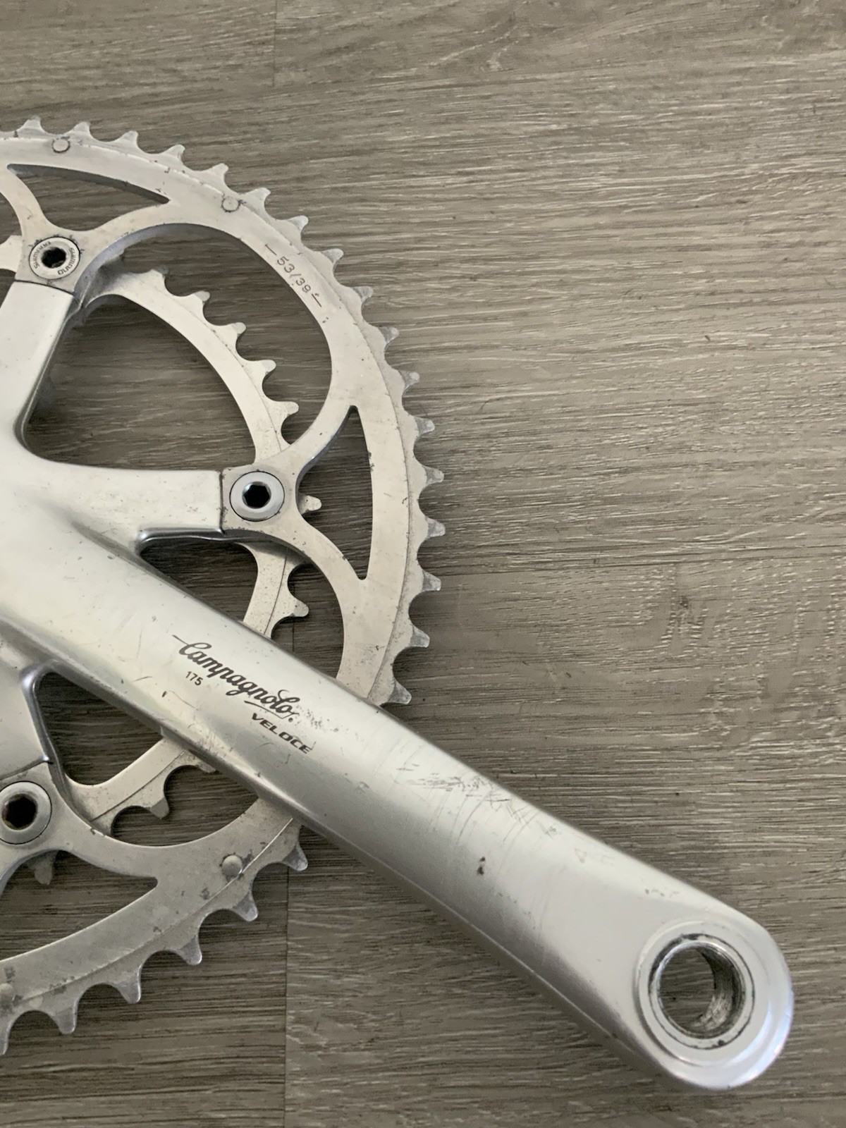 CAMPAGNOLO VELOCE CRANKSET DOUBLE 53-39TOOTH 175 MM ARM LENGTH ROOM FOR 3 RINGS