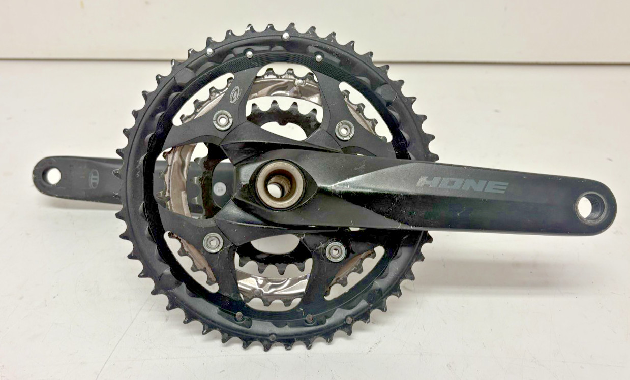 Shimano HONE FC-M600 175mm 48/36/26 Black Hollowtech II Aluminum Triple Crankset
