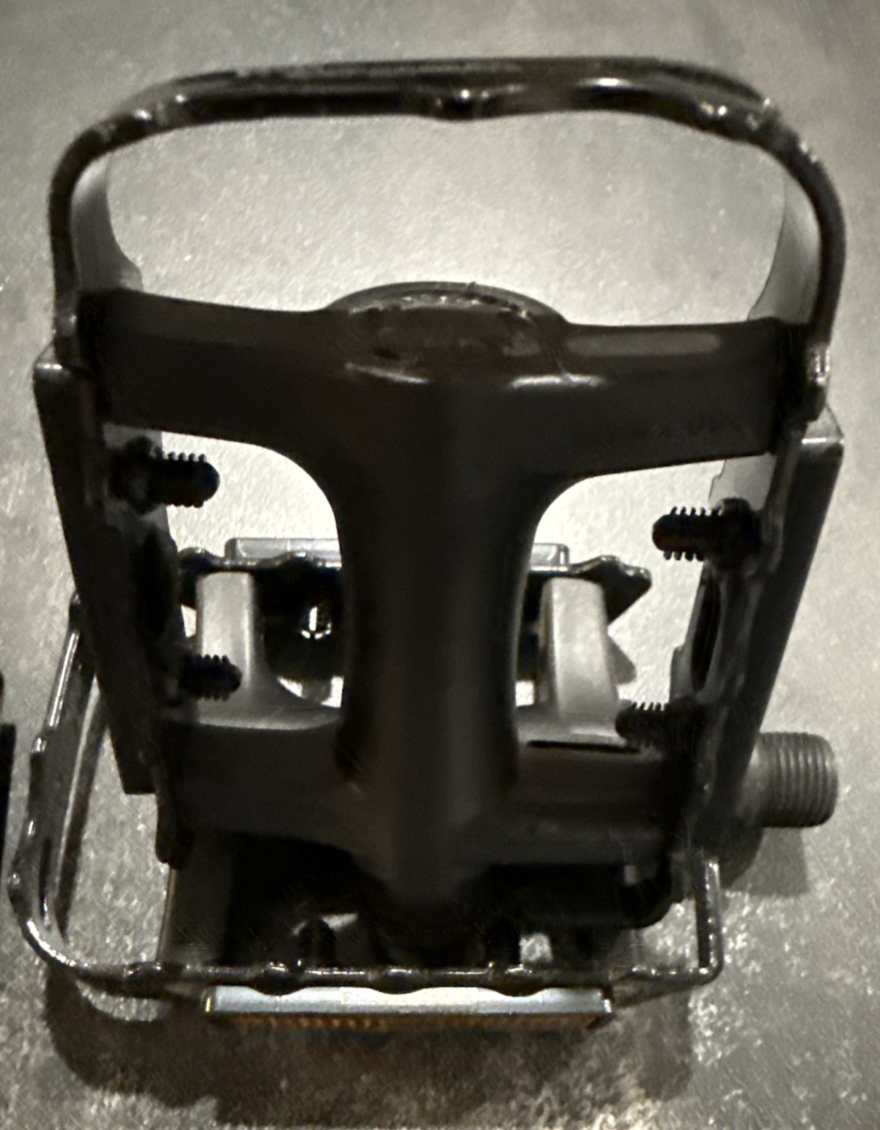 2 Pairs Wellgo Bicycle Bear-trap Pedals w/Reflectors New Takeoffs