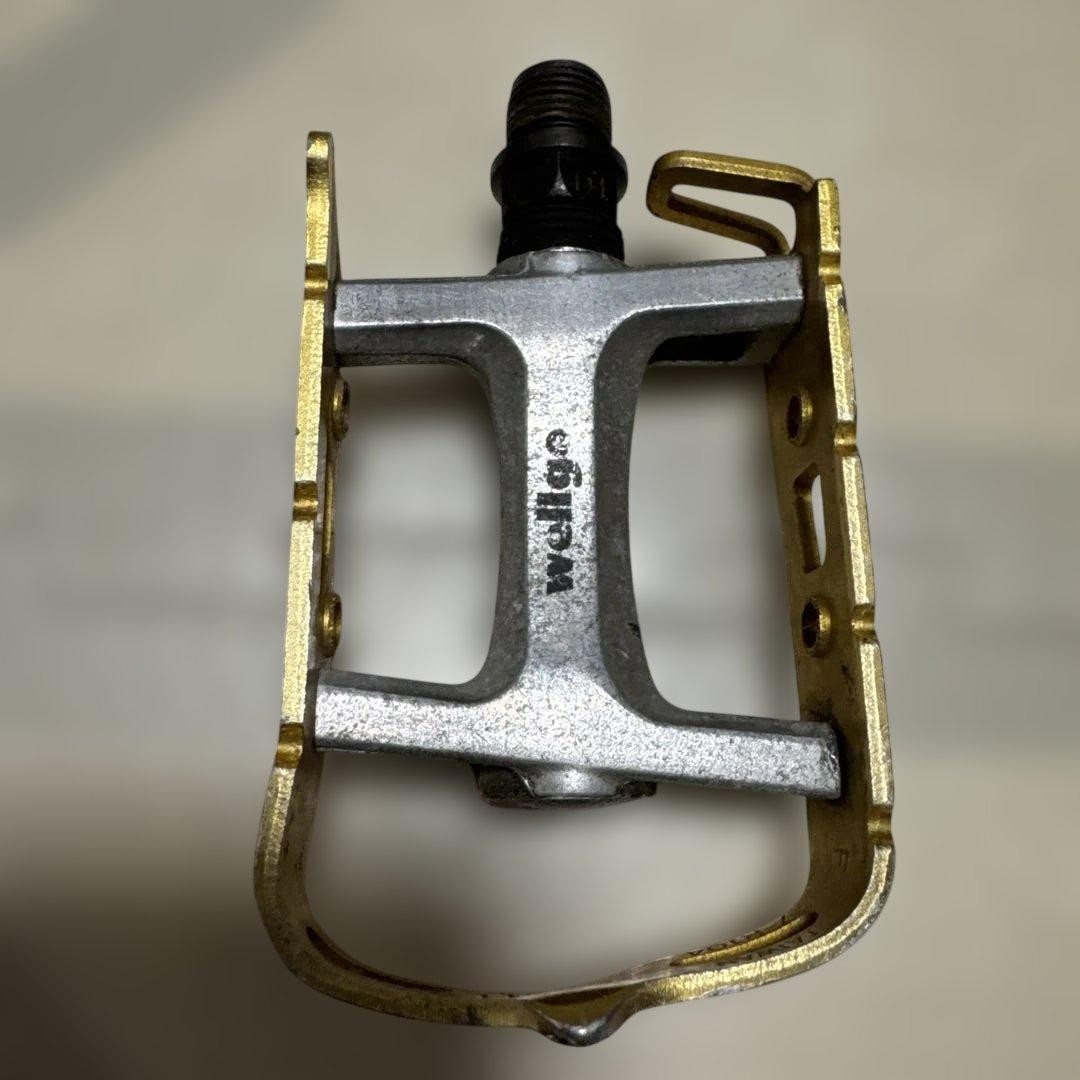 wellgo flat pedal with toe clip