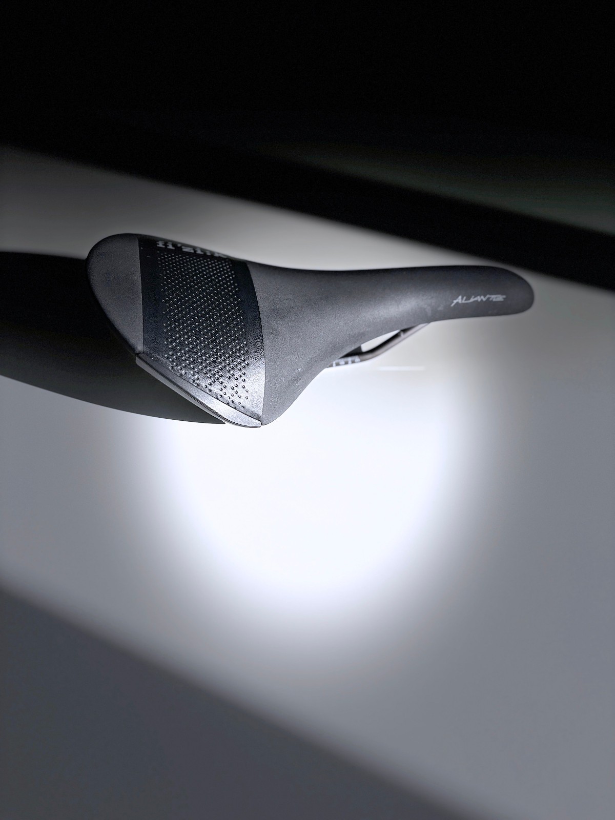 Fizik Aliante Saddle