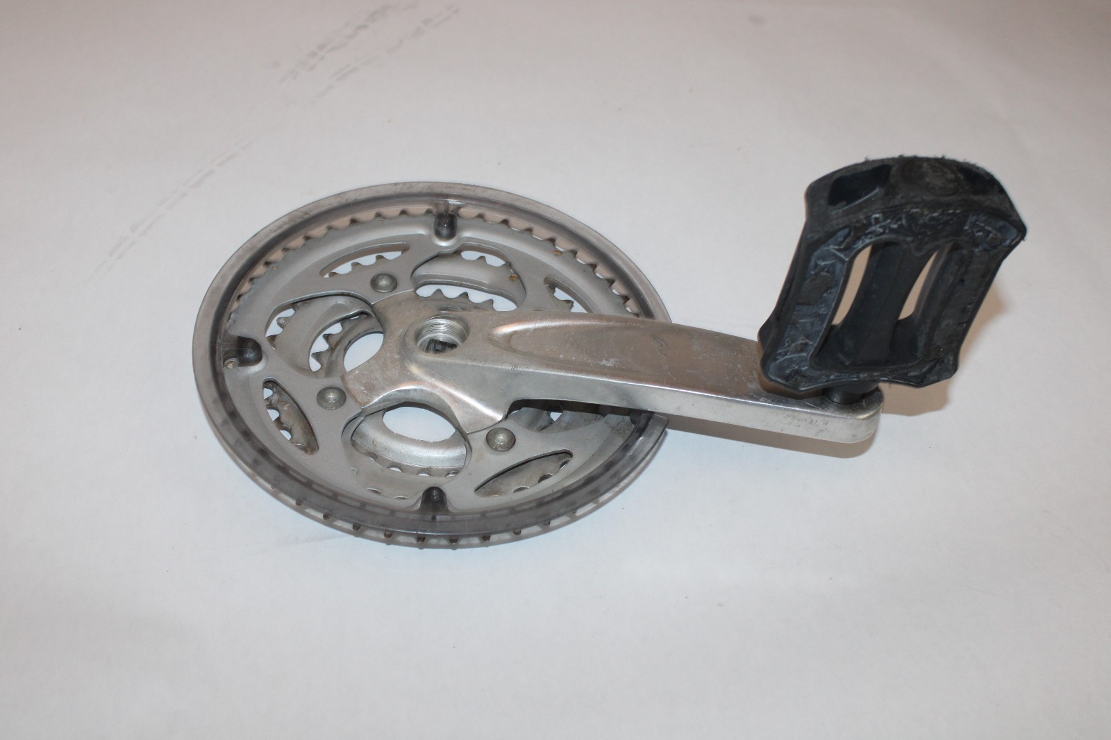 Giant Cypress LX Hybrid Bike : SR Suntour Triple Crankset Assembly {B1005}