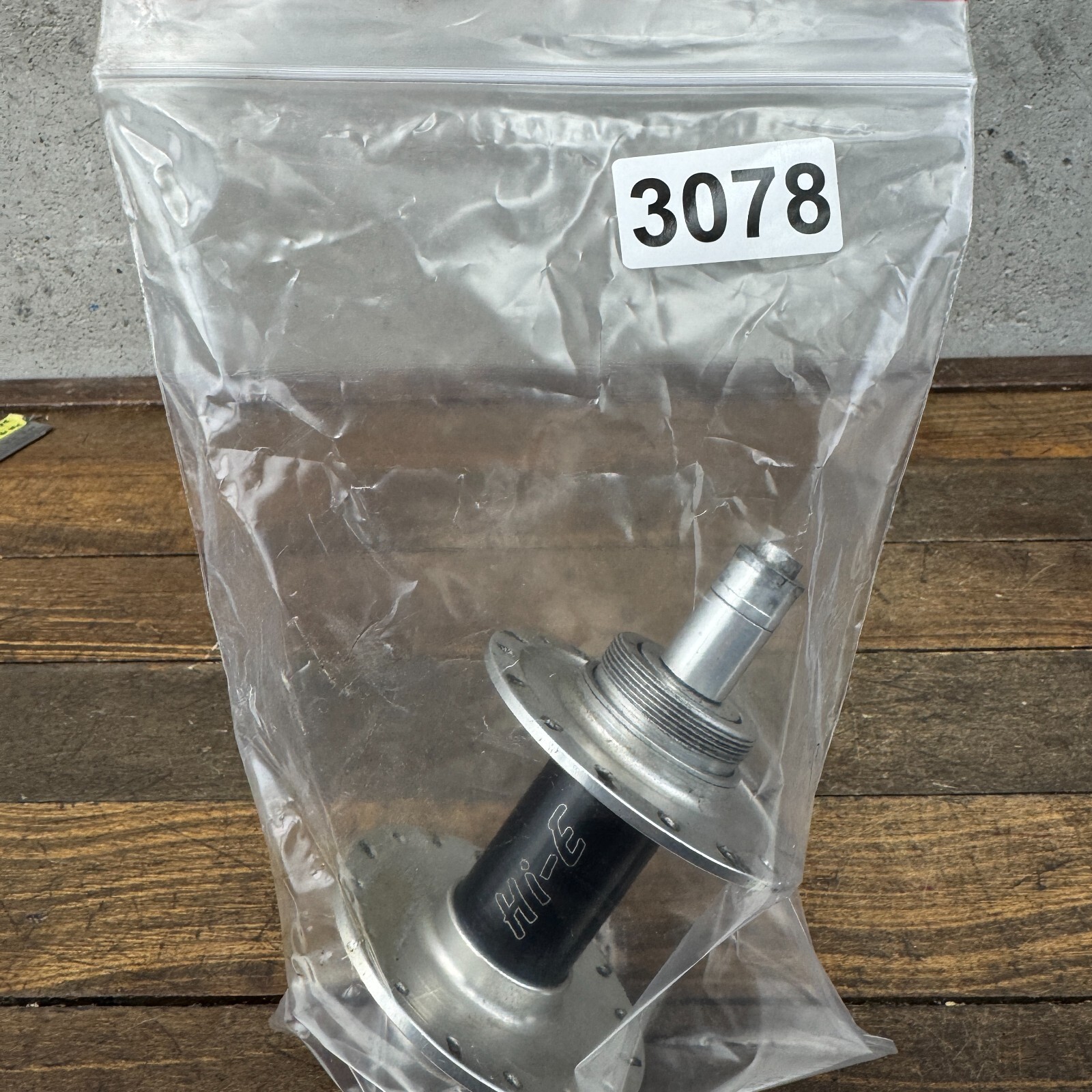 Vintage Hi-E Rear Hub Sealed Bearing 32 Hole 126 HiE Black Mountain Ultralight