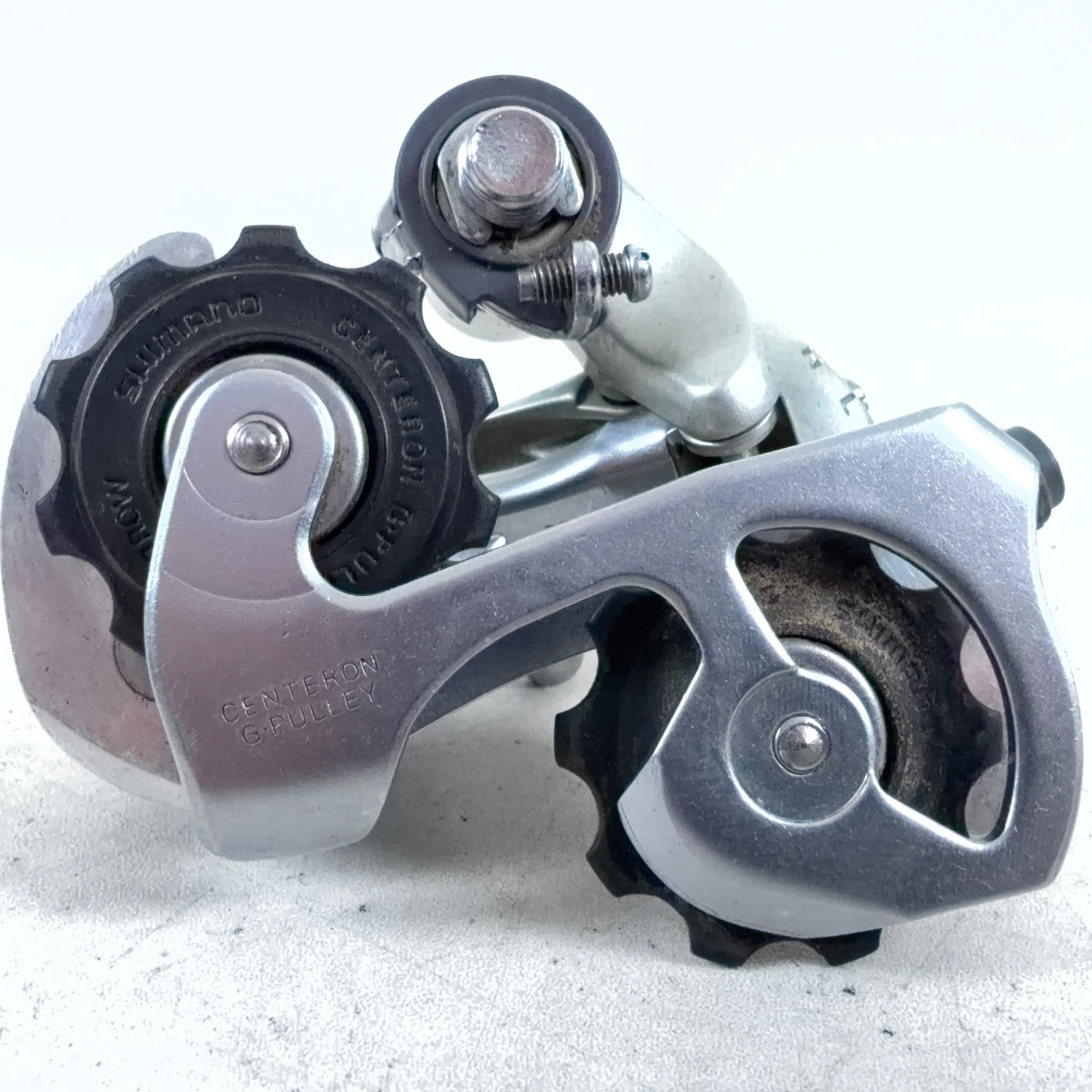 Vintage Shimano 105 Rear Derailleur RD-1056 Short Cage for 8 Speed Double