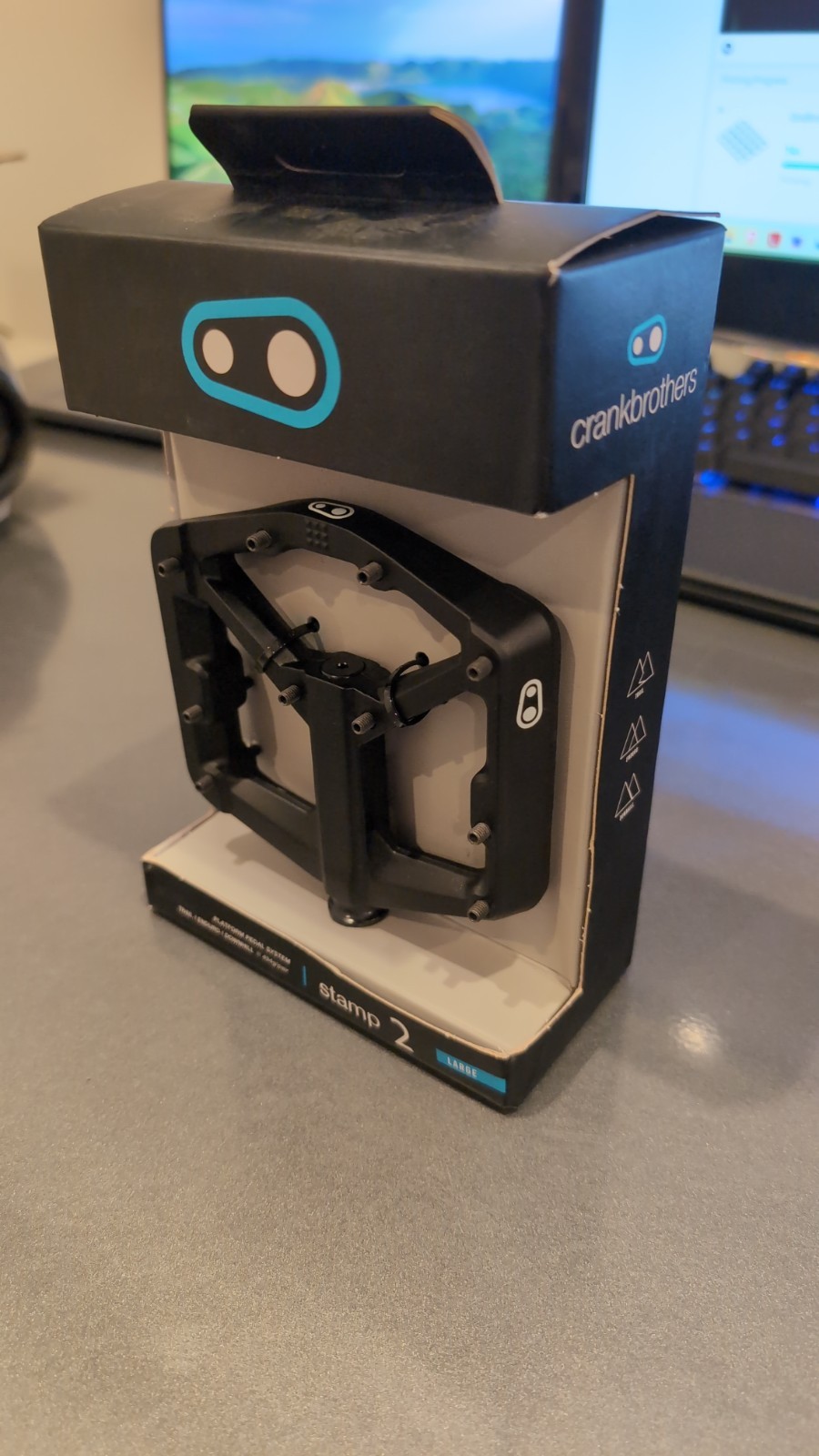 Crankbrothers Stamp 2 Large Platform Pedals – Black – New Open Box, Never Mounte