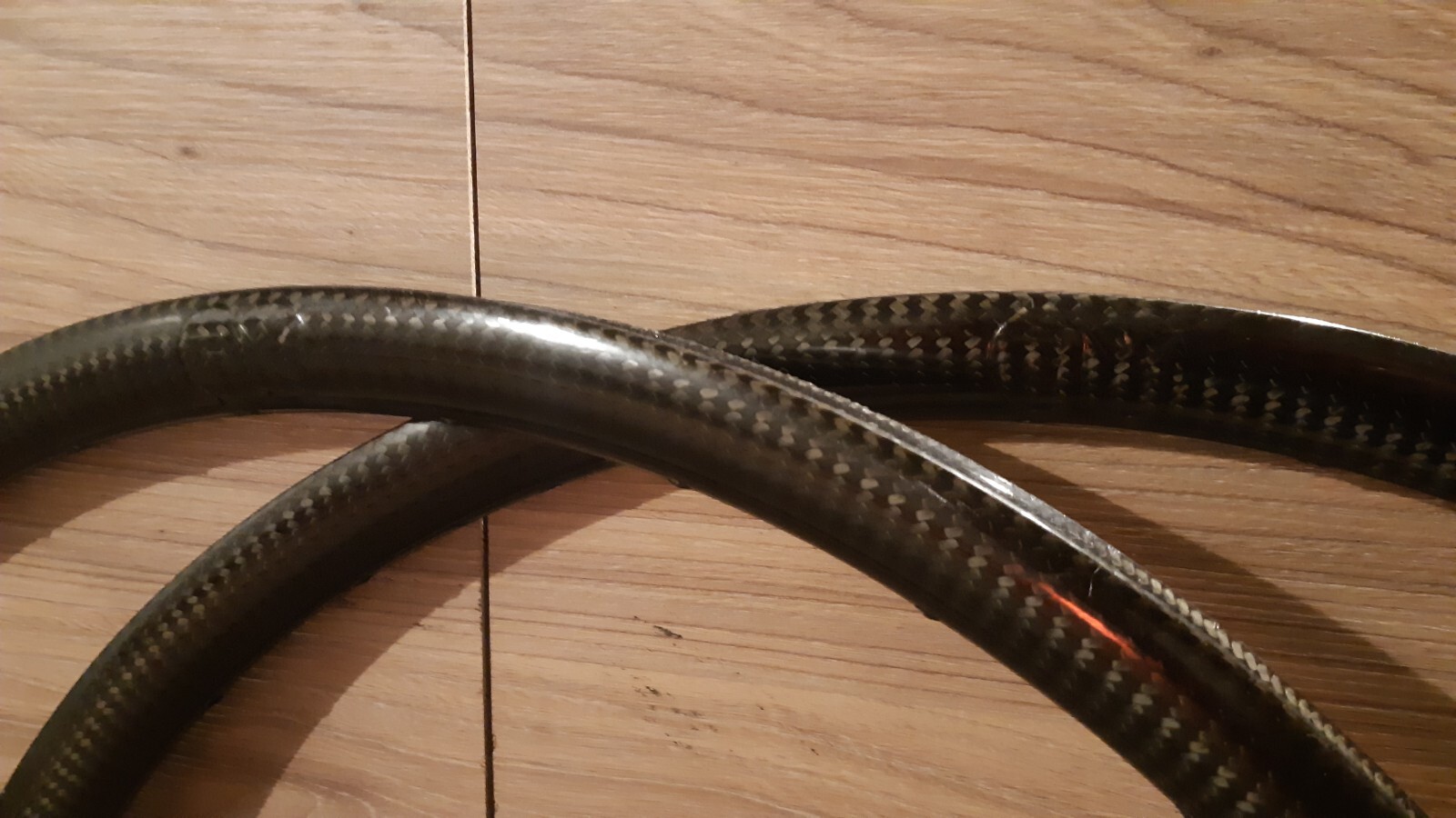 AX Lightness 29″ Carbon Rims (Tubular)