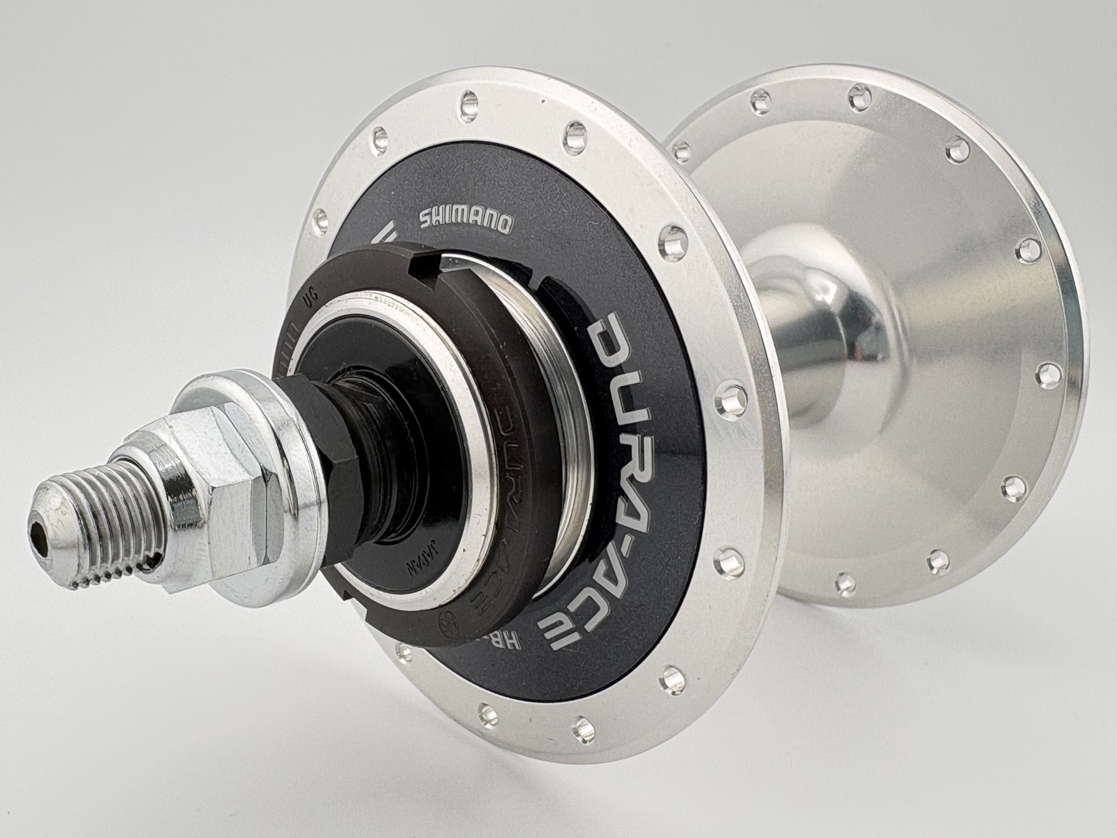 Shimano Dura-Ace Track HB-7600 Double Thread Rear Hub 28H