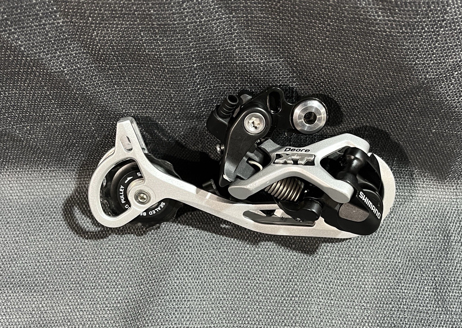 Shimano Deore XT RD-M772 Shadow Rear Derailleur Long Cage SGS 9-Speed MTB