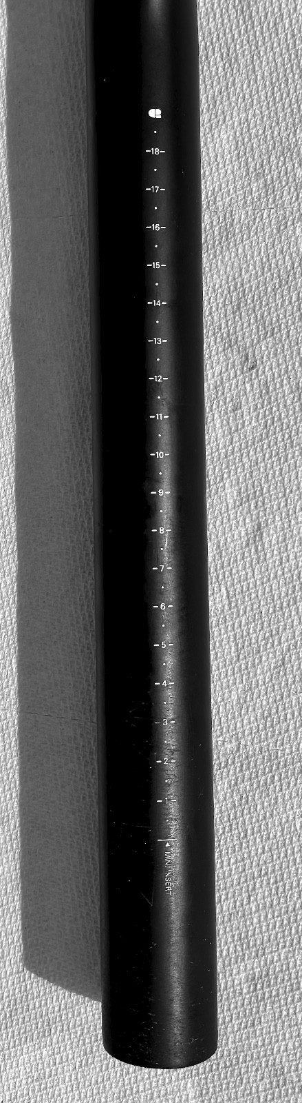 Chapter 2 – Carbon Seatpost – 31.6 – 15 Offset – 330mm