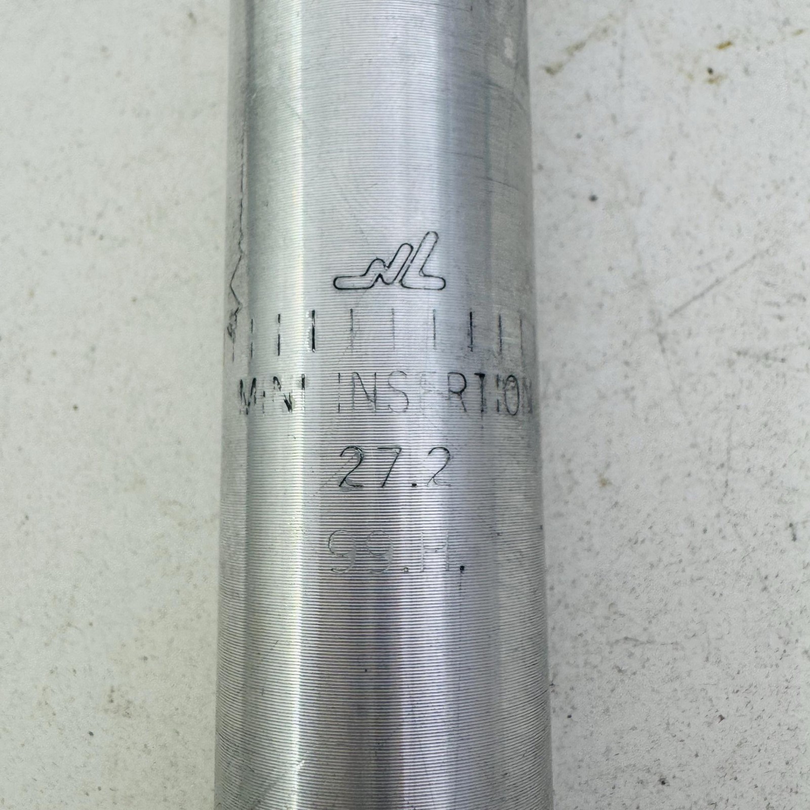 Vintage NL MTB Seatpost 27.2mm Alloy 250mm Silver 1999 Road Universal Bike A41