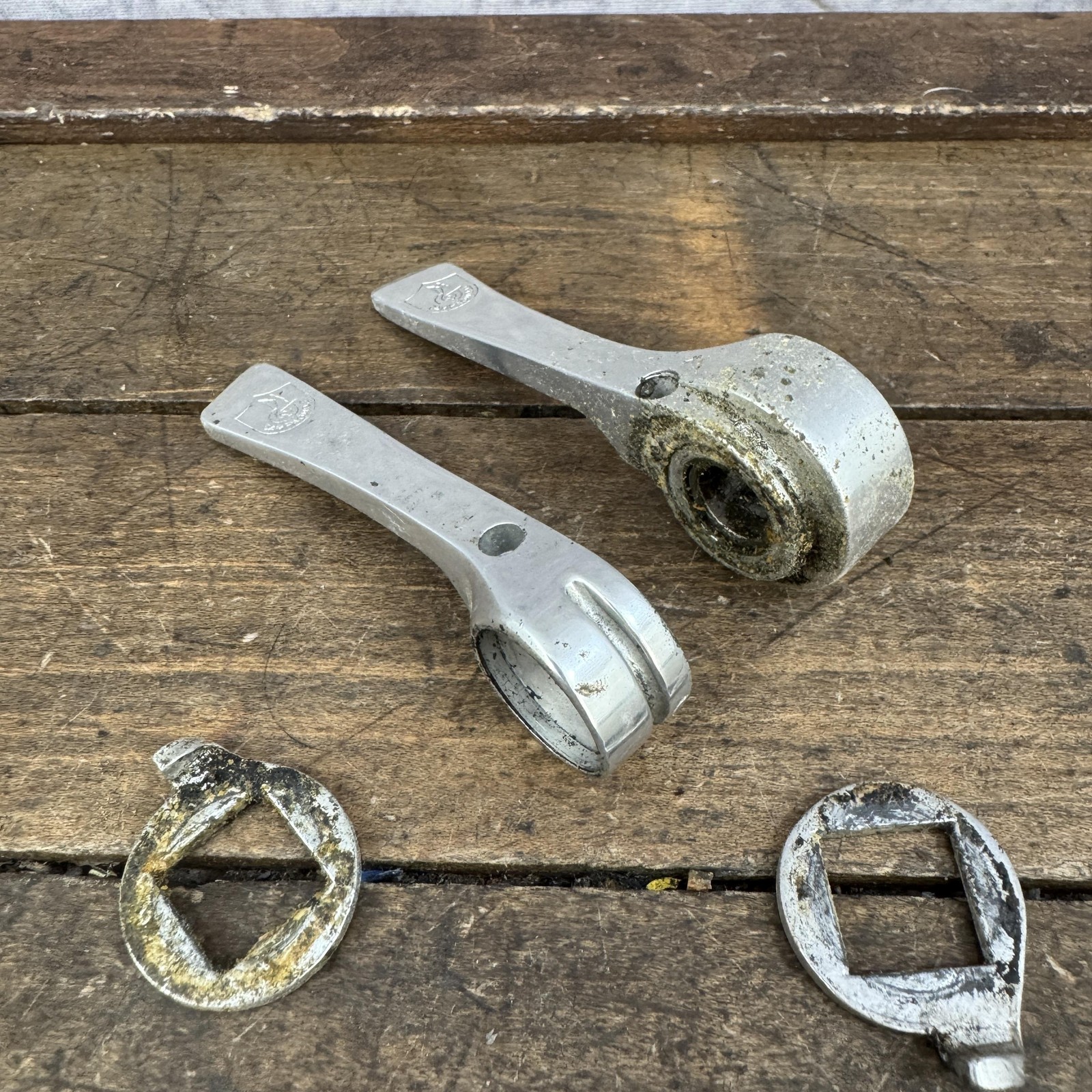 Vintage Campagnolo Shifter Set Road Bike Down Tube Shift Shield Italy Syncros