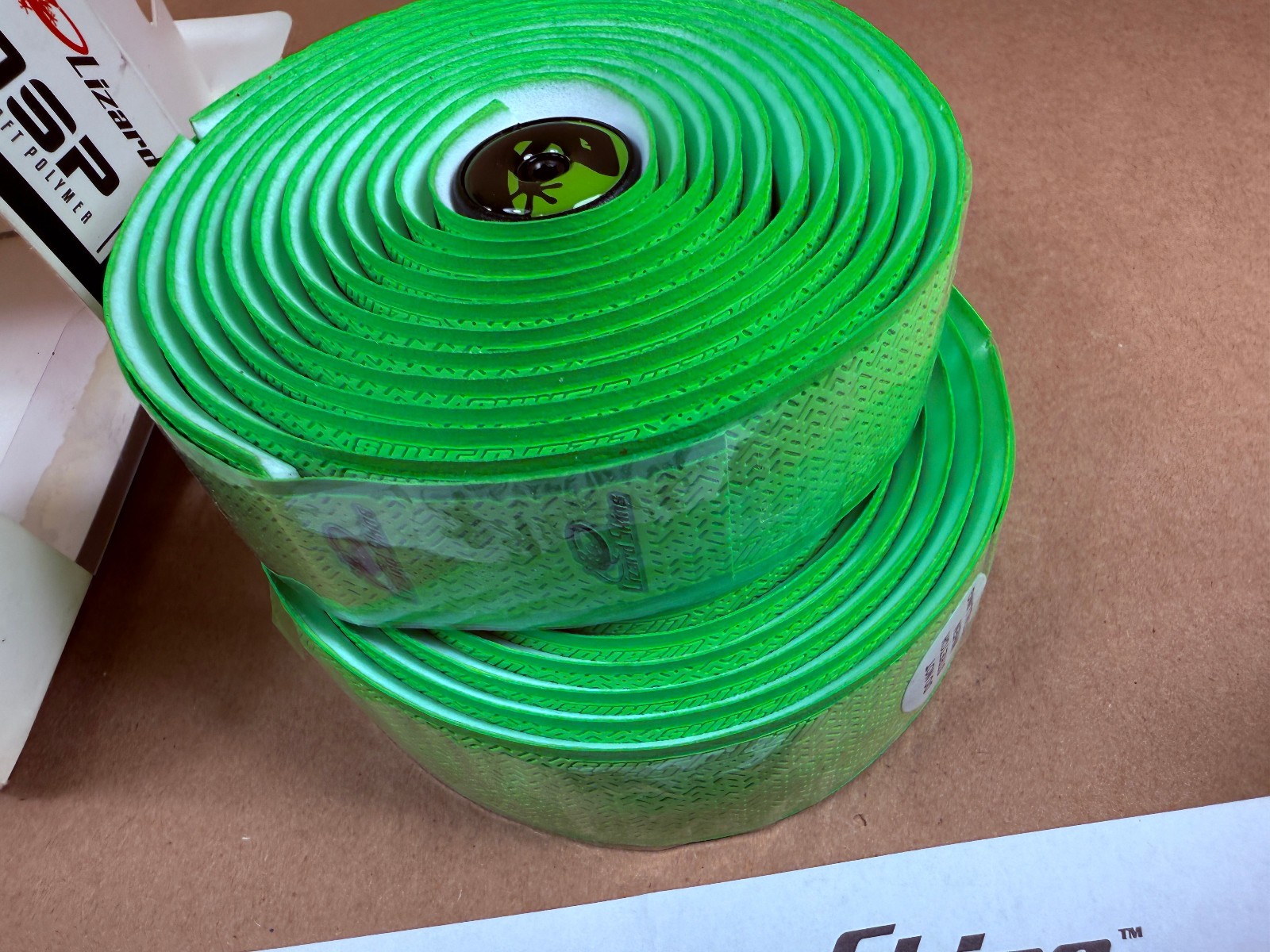 Lizard Skins DSP 3.2 V2 Handlebar Tape, Hyper Green – FREE SHIPPING