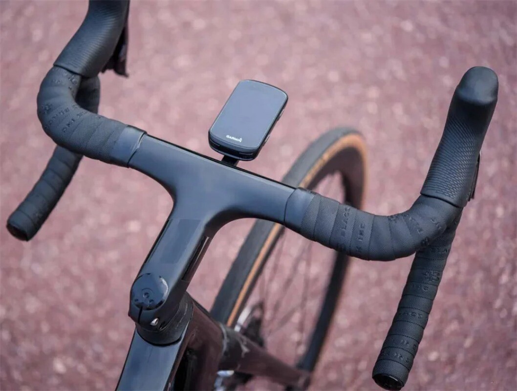 Carbon Road Bike Integrated Handlebar with Stem 28.6mm 340/360MM Include Spacers