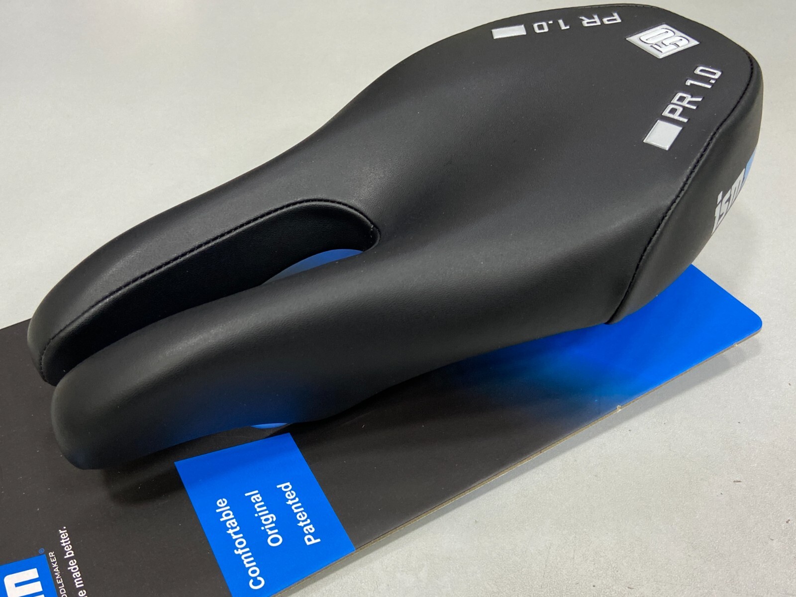 ISM PR 1.0 130x245mm 50 Padding Steel Rail Bicycle Saddle (Black)