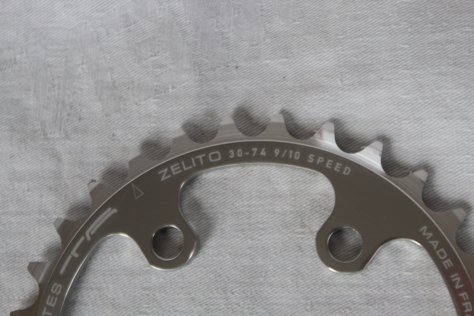 Specialites ZEPHYR 30T 74 mm Chainring Silver 9/10 Speed NOS Triple 7075 T6