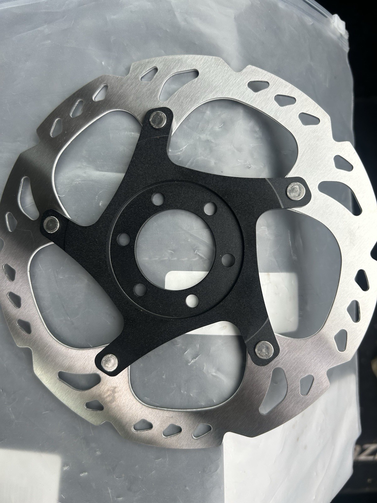 Shimano SM-RT86 6 Bolt Disc Rotor Unit – Black
