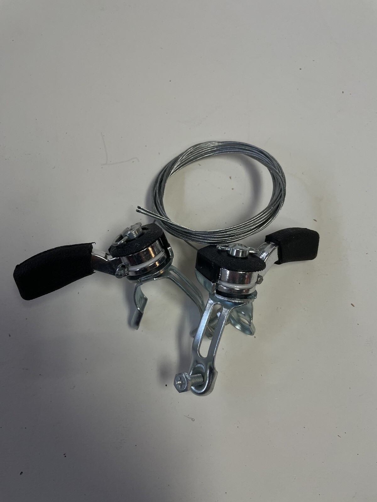 Suntour Thumb HandleBar Shifters NOS