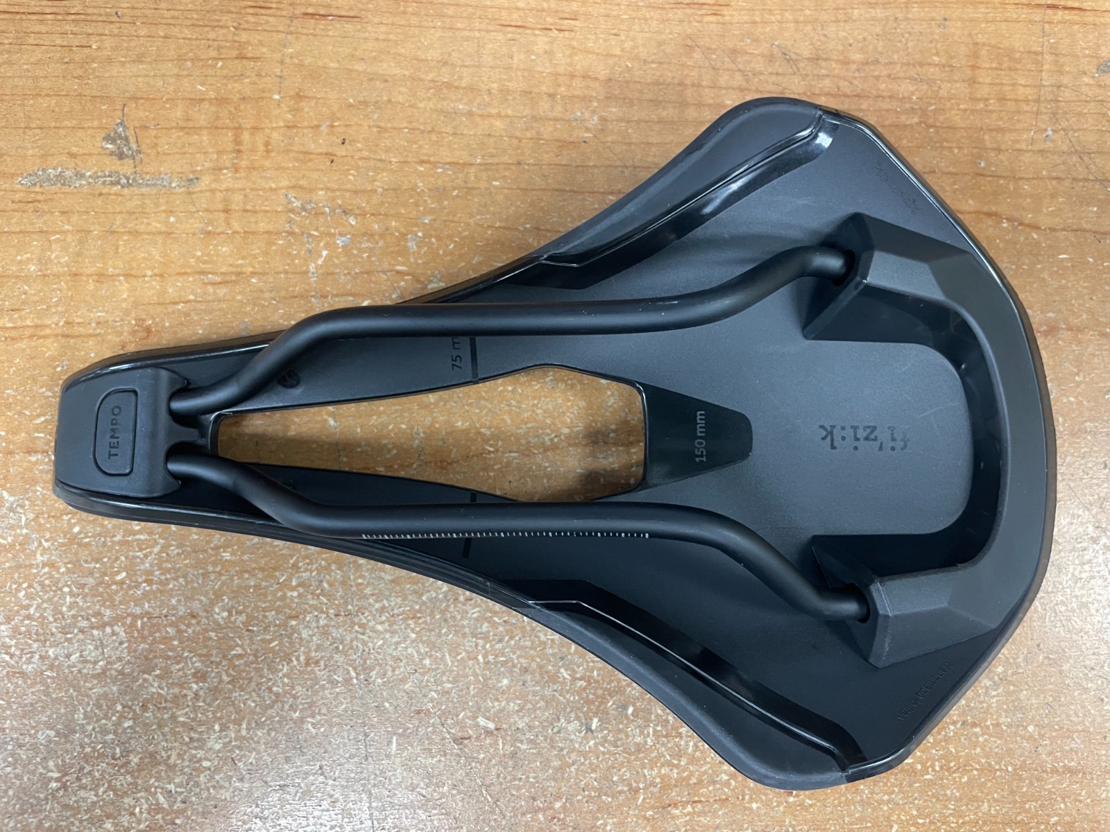 Fizik Tempo Argo Saddle 150mm /Black