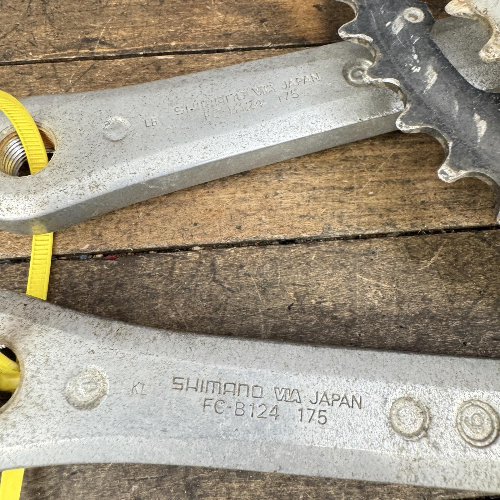 Vintage Shimano FC-B124 Crankset TRIPLE 175 Biopace 48/38/28T 110 BCD Deore 80s