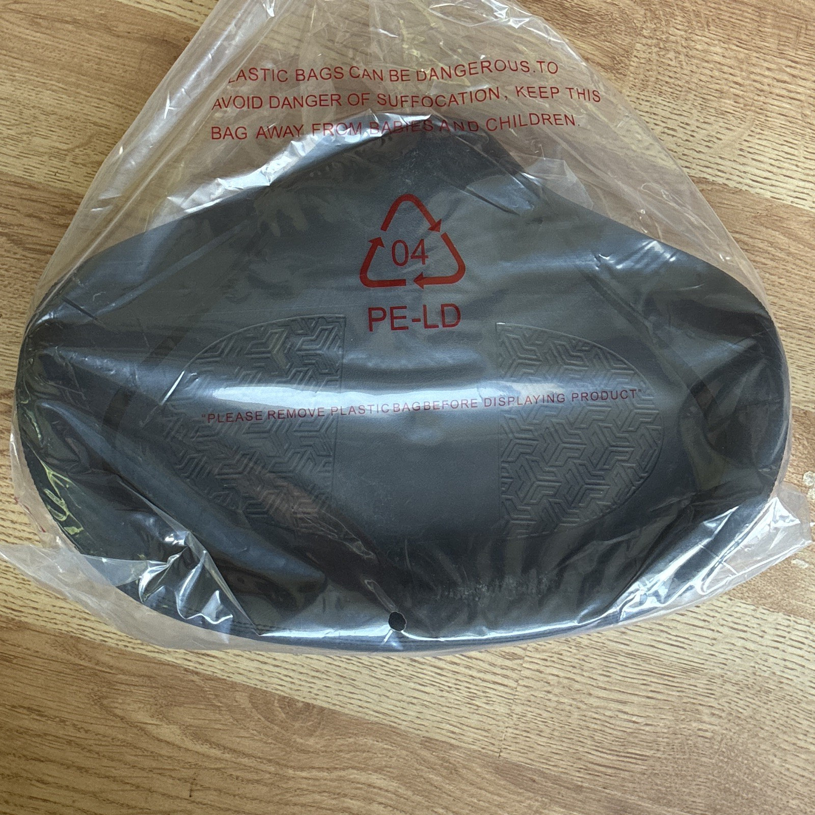 Twomaples Black Bike Saddle Seat, PU Leather Cover, Plastic Enclosure, Steel