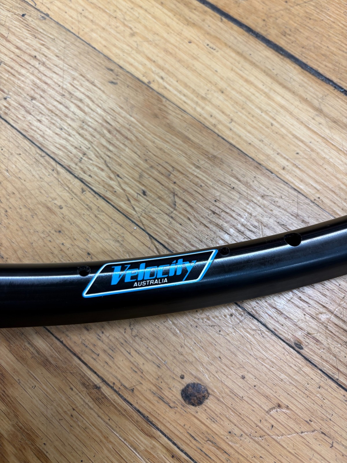 NOS Vintage Velocity Australia 26″ 32 hole