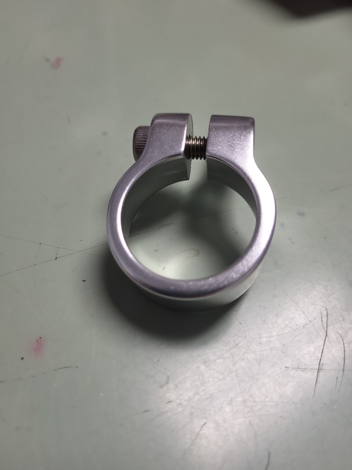 NOS Seatpost Clamp Integrated Cable Guide Hanger 31.9mm BOLT ON Alloy
