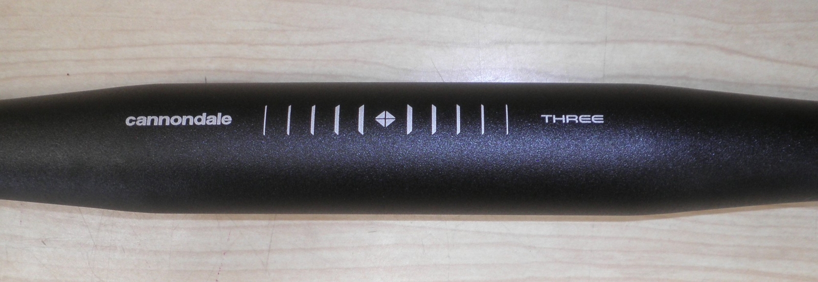 CANNONDALE THREE 640mm ROAD BICYCLE DROP BAR HANDLEBAR BIKE PARTS 15-3