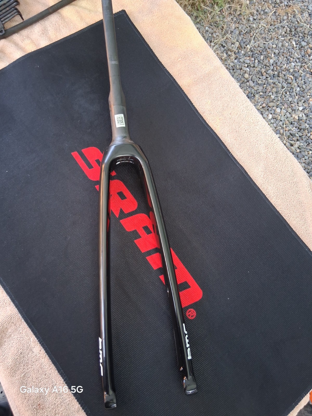 OEM BMC Roadmachine Carbon Road Bike Fork – 54-61cm Disc Brake, Internal Routing