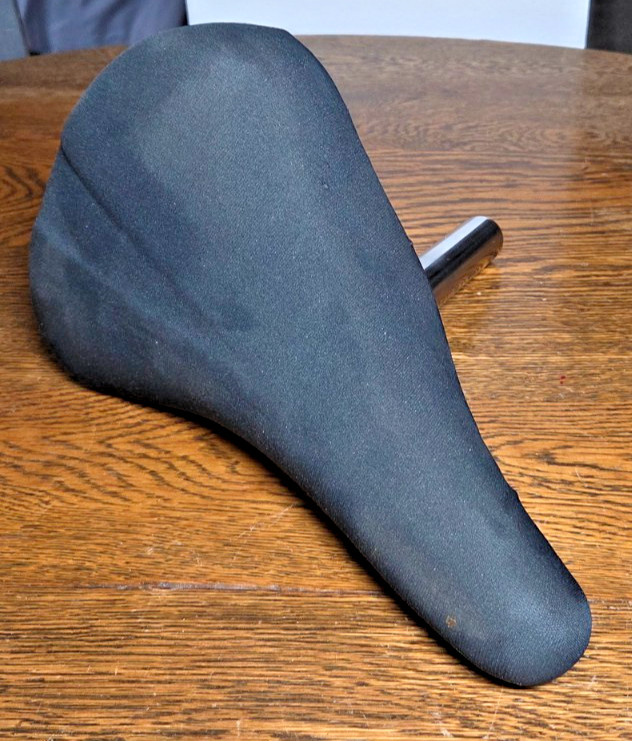Vintage UKONG 8708 Black Synthetic Bicycle Saddle/Seat w/ 7″ Seat Post