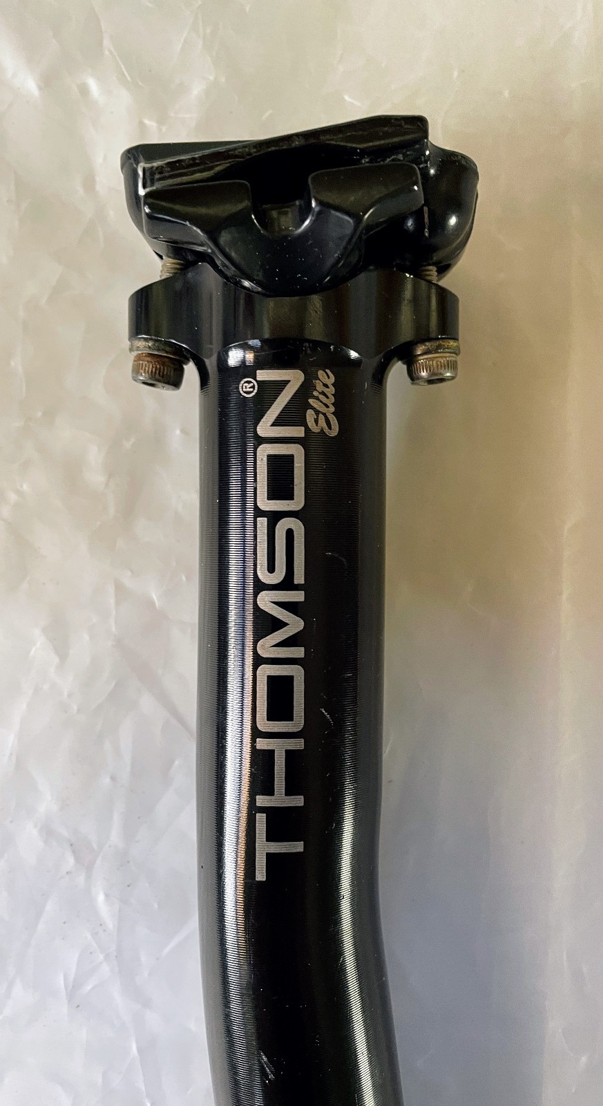 Black Thomson Elite Setback Seatpost SP-E128 30.9mm x 367mm