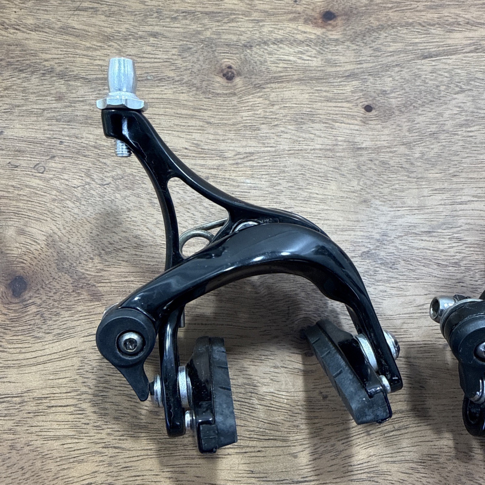 TEKTRO R540 C Dual Pivot Road Bike Brake Caliper Set Black