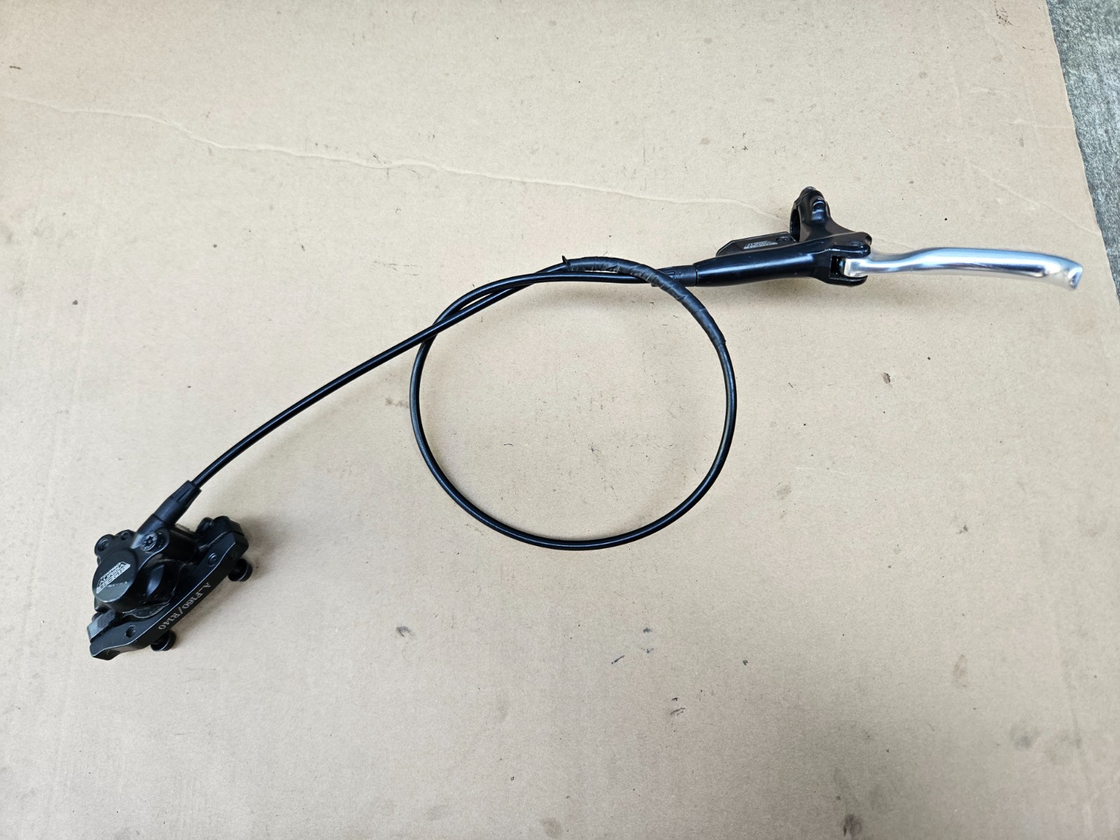 Tektro Auriga Comp Front Hydraulic Disc Brake Lever + Caliper working system