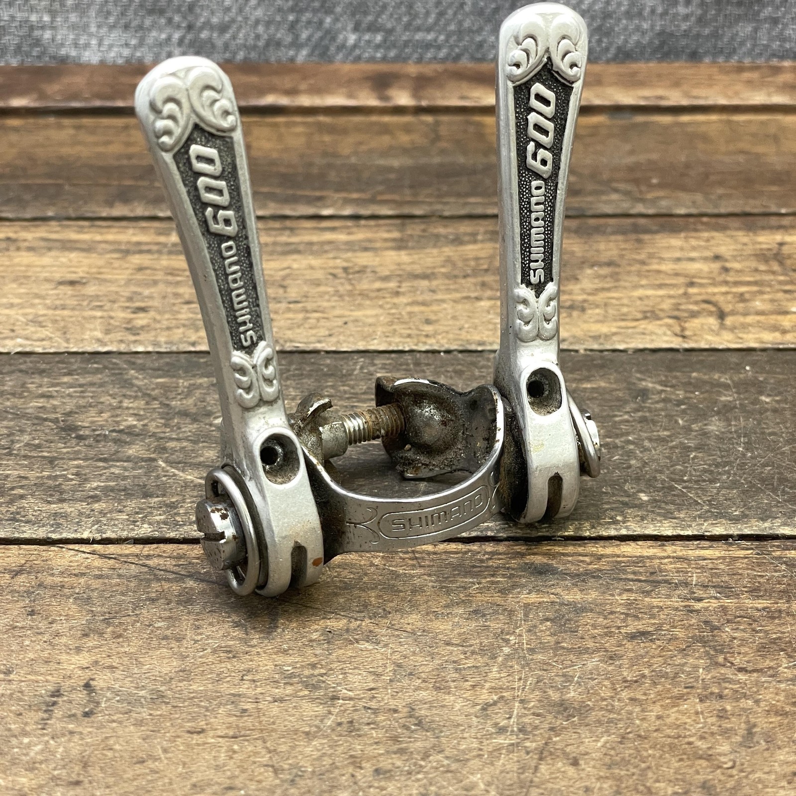 Vintage Shimano 600 Arabesque Downtube Friction Shifter Set Clamp 28.6 Road 70s