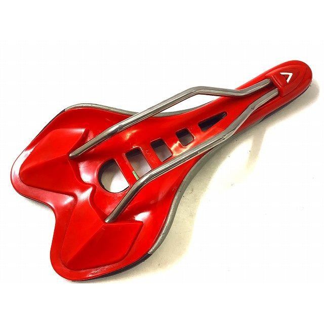 Astute SKYLINE VT TITAN Saddle