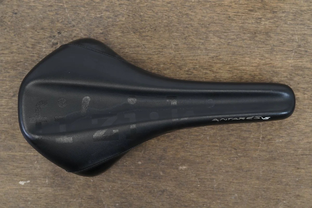 143mm Fizik Antares VS Kium Rail Road Saddle 220g
