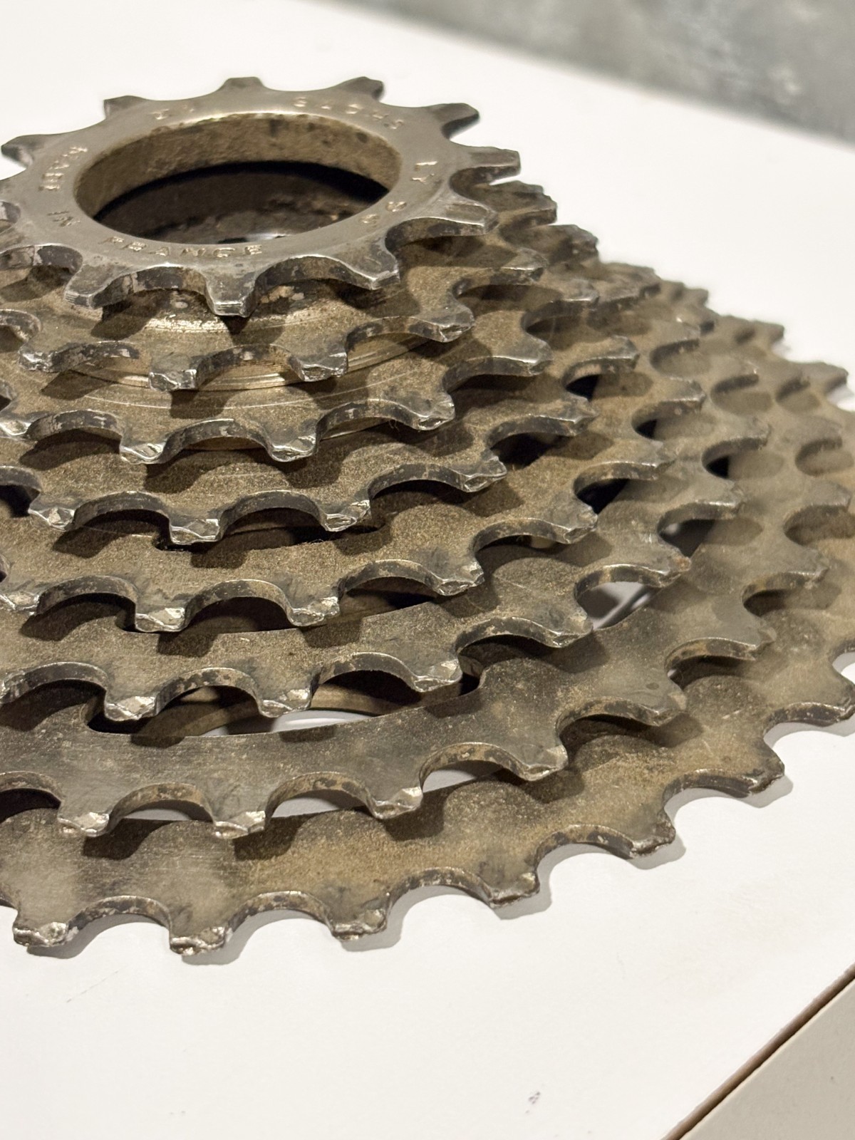 Sachs Maillard LY 96 8-Speed English Thread Freewheel 12-32t