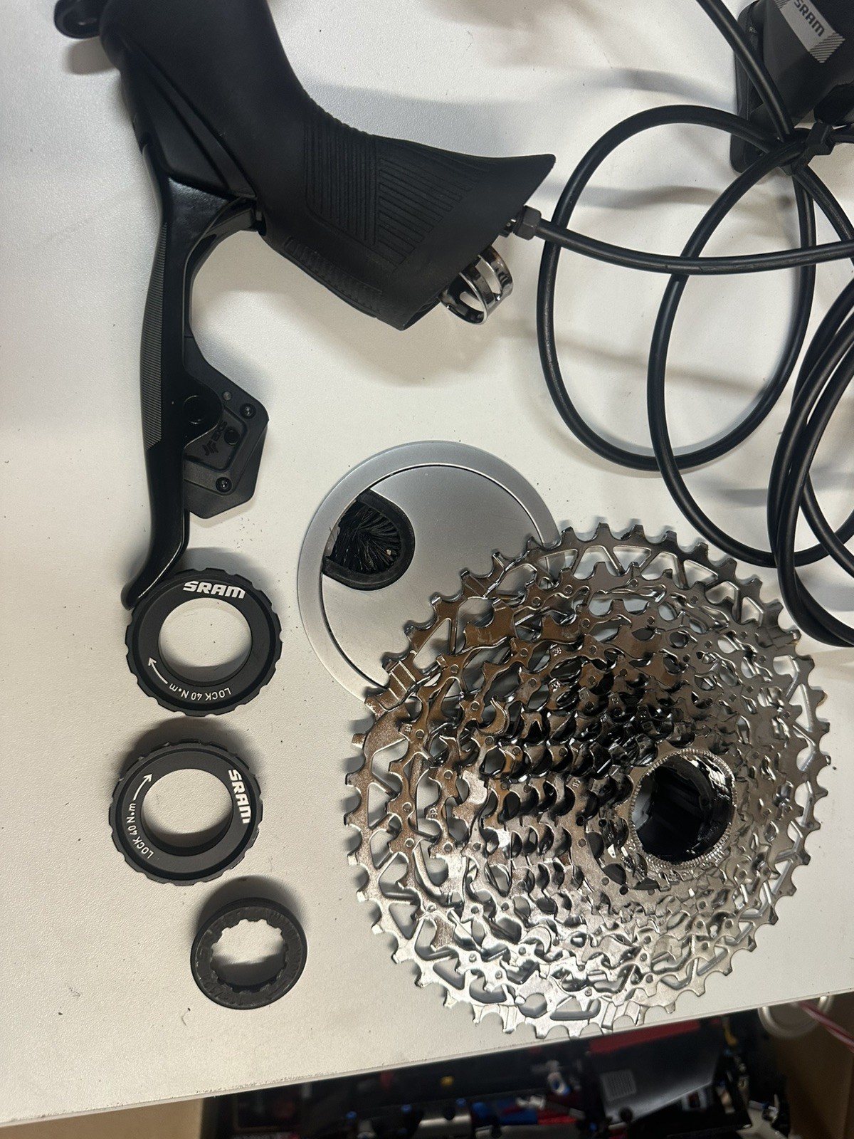 Sram Apex XPLR Axs 1×12 electronic groupset 170 DUB chainset