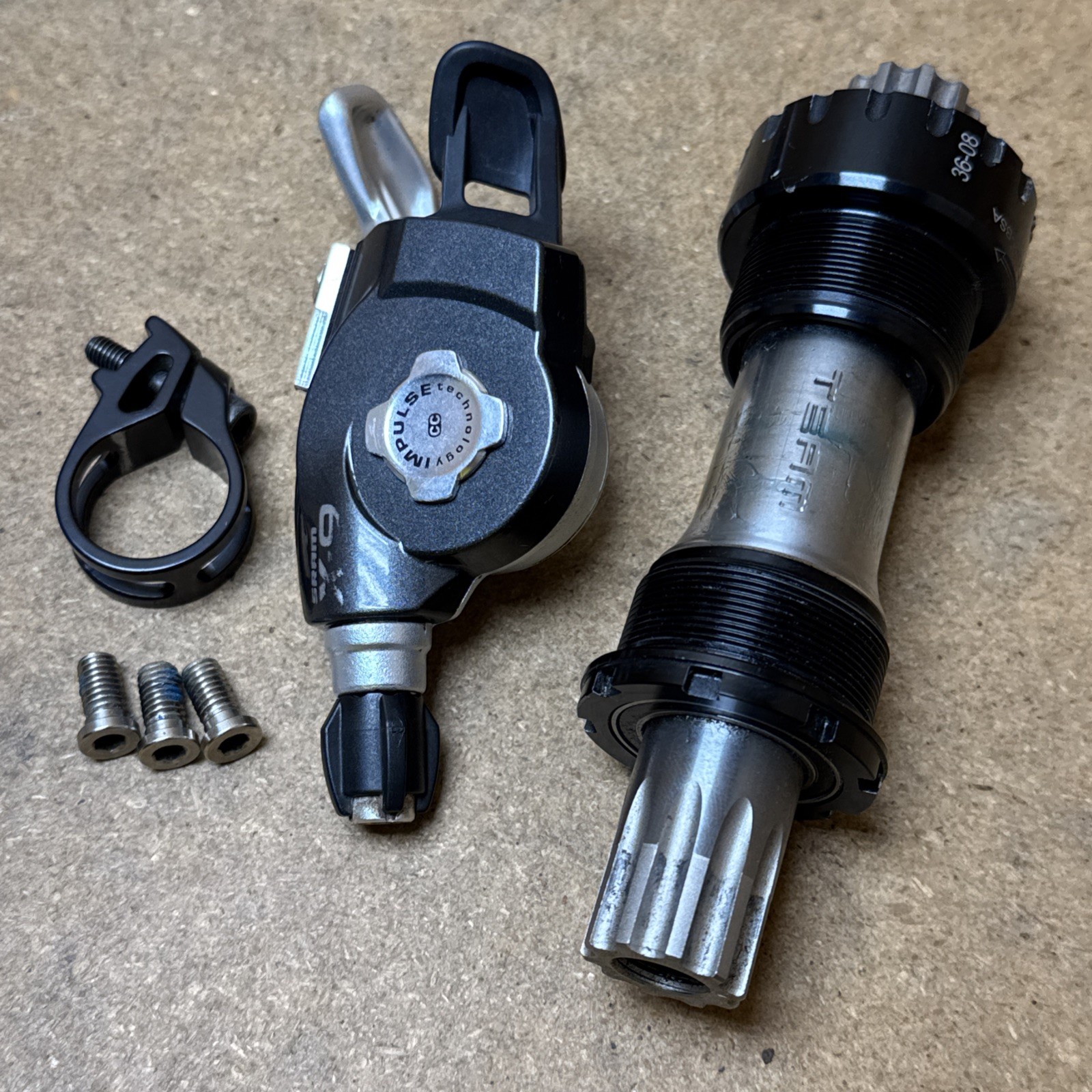 Truvativ Hammerschmidt FR 175mm 2 Speed Crankset w/ Bottom Bracket & X9 Shifter