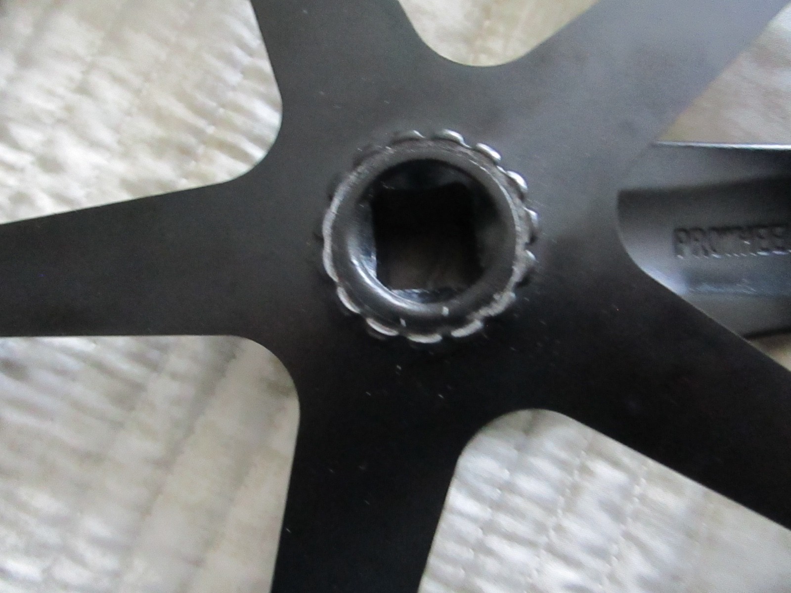 Versatile Aluminum Alloy Bike Crankset with Double Chain Guard – Easy Install