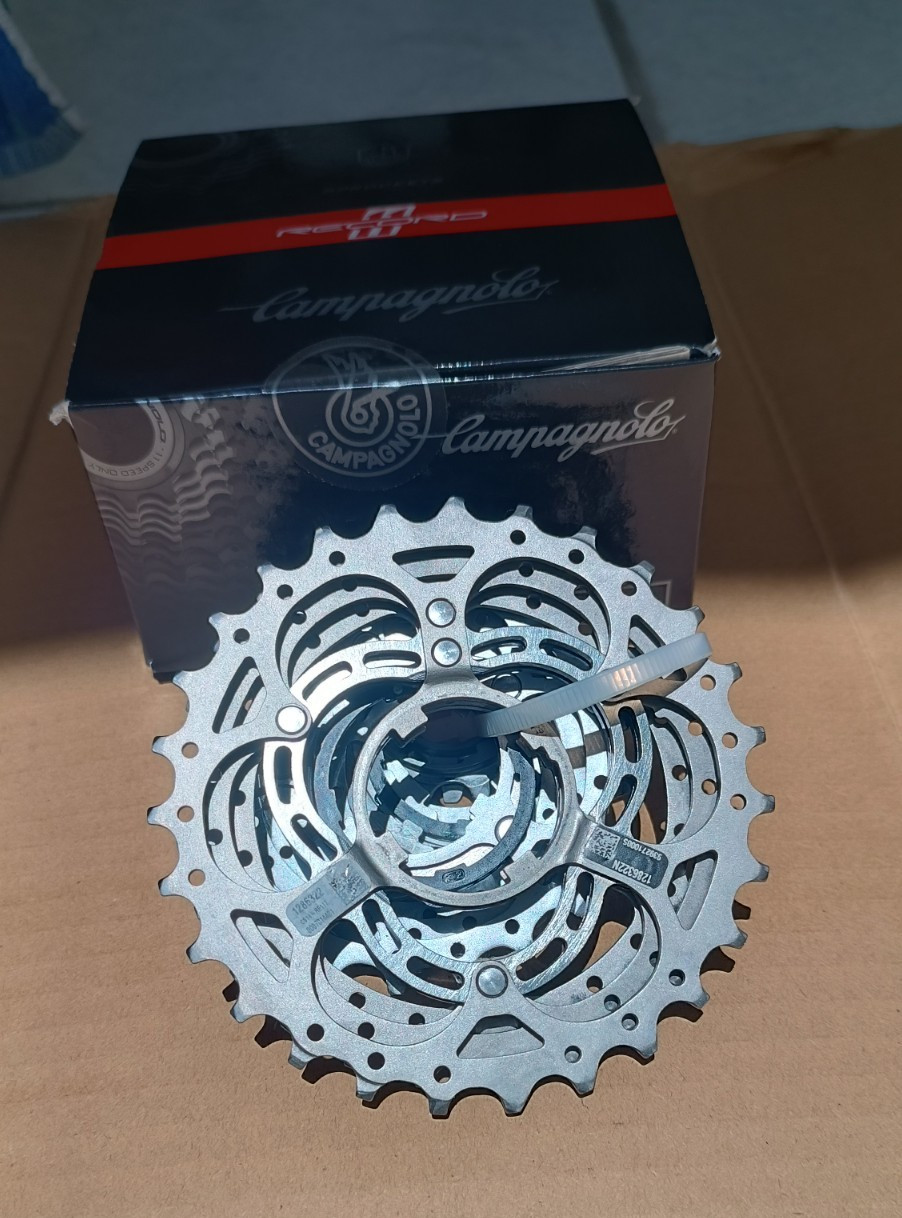 Campagnolo Record 11-Speed 11-27T Bicycle Cassette – Silver