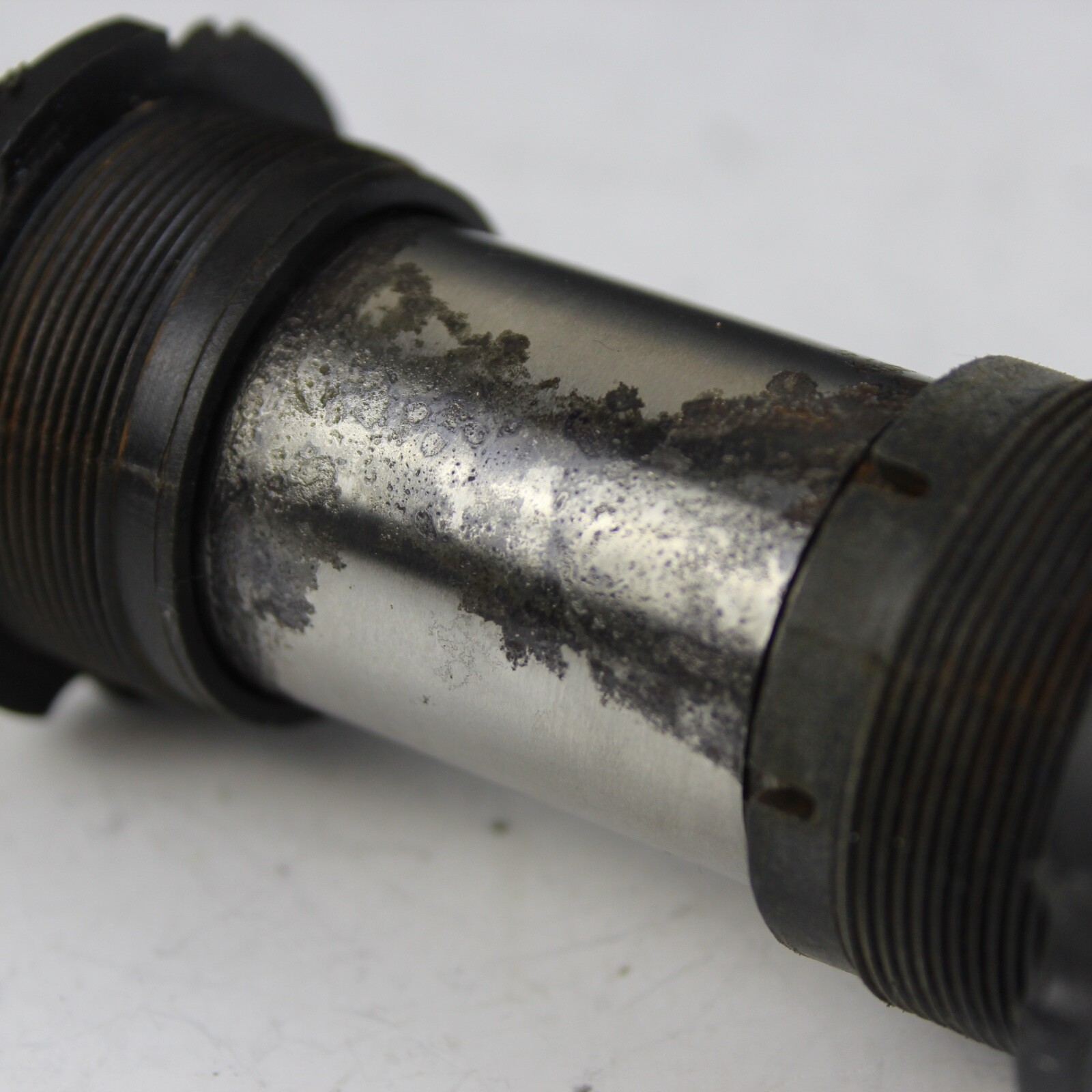 Ofmega Axis Bottom Bracket 119mm Spindle JIS Taper English BSA 68mm Shell