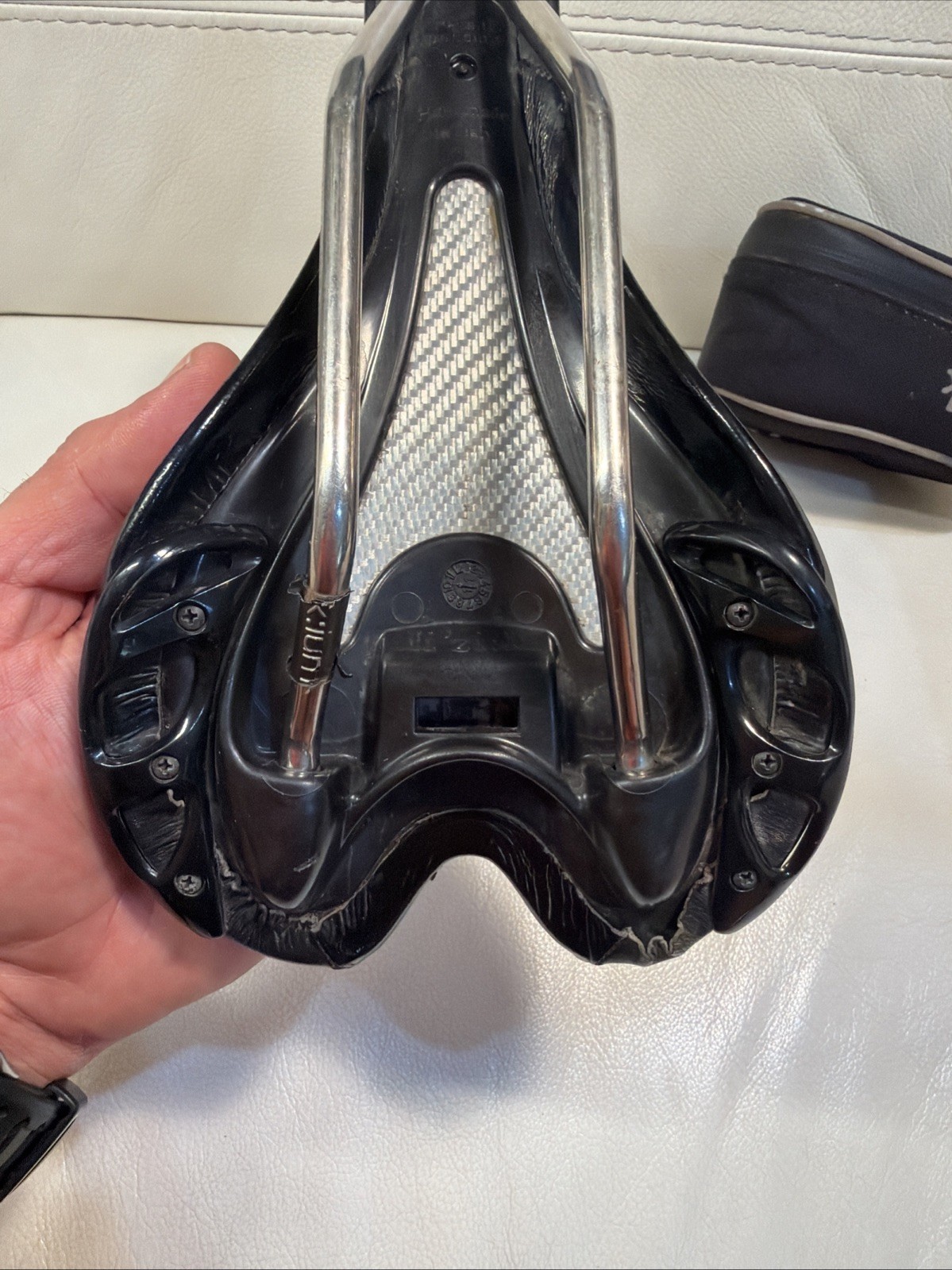 Fizik Aliante Vs Kium Rail Bike Saddle With Fizik Bag