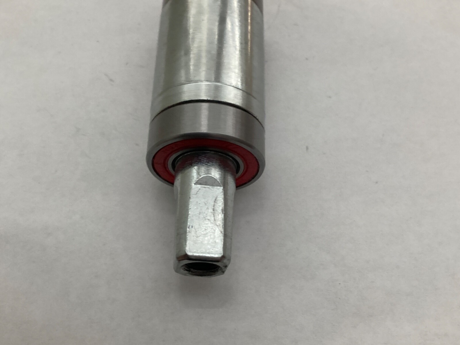 RPM BB 7420 Sealed Bearing Bottom Bracket 68mm 113mm spindle no cups