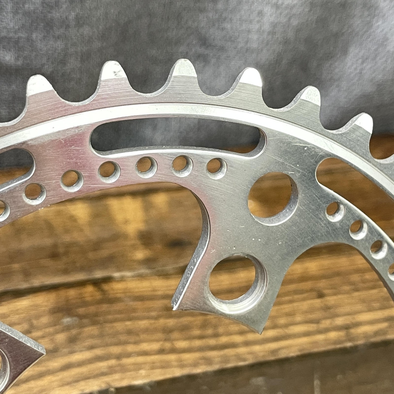 Vintage Stronglight 40T Chainring 85 BCD NOS 5-Arm Silver Aluminum 40 Tooth