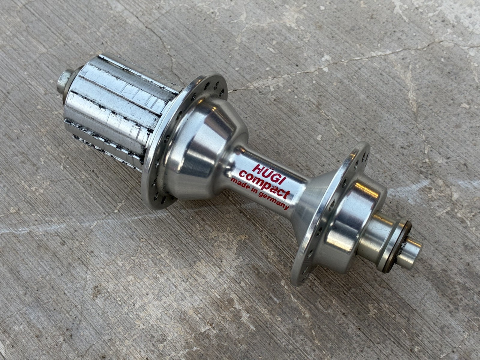 Hugi Compact QR Rear Hub | 32-hole / 130 OLD / EXC / Made in Germany