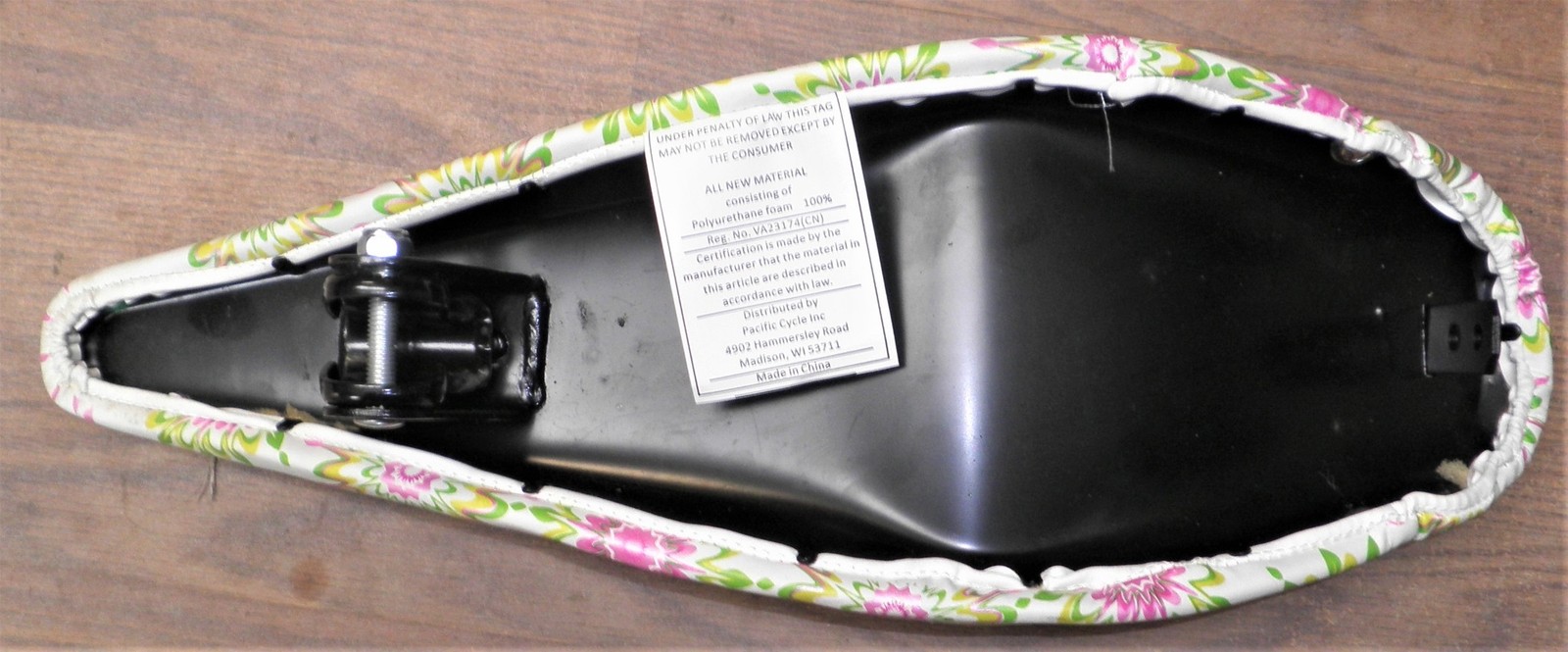 SCHWINN WHITE/PINK BANANA BICYCLE SEAT/SADDLE BIKE PARTS 656
