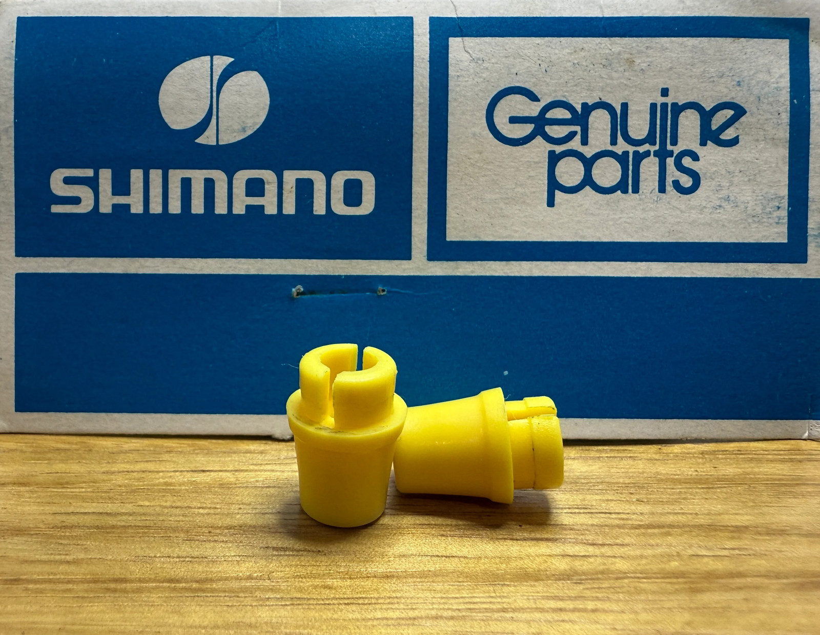 NOS Original Plastic Shimano MX Brake lever Ferrule – Yellow – old school bmx