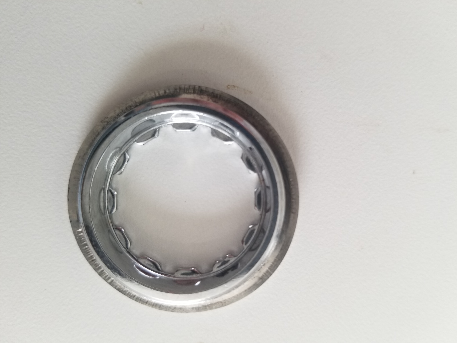 Shimano 105 CS-5700 Cassette Lock Ring